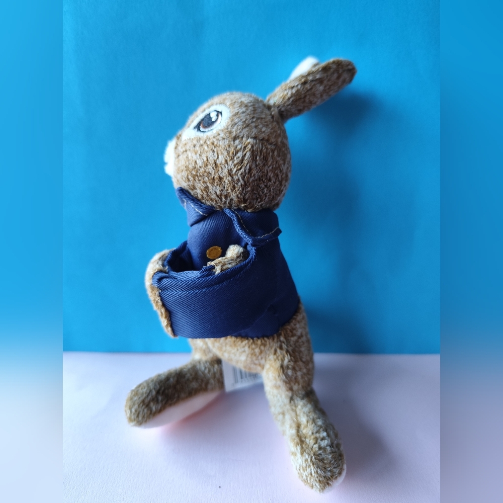 3/$20💗Peter Rabbit Lovable Huggable Slap Bracelet